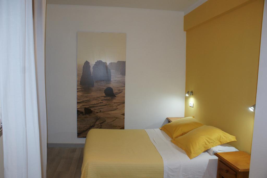 Hostal Puerto Beach Motril Quarto foto